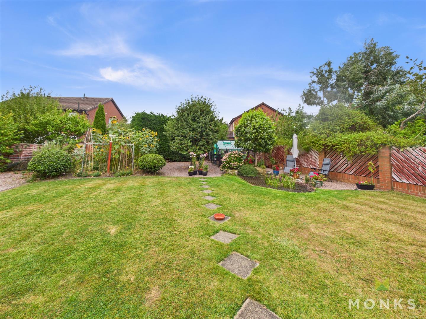 59 Harlescott Crescent, Shrewsbury, SY1 3AX For Sale